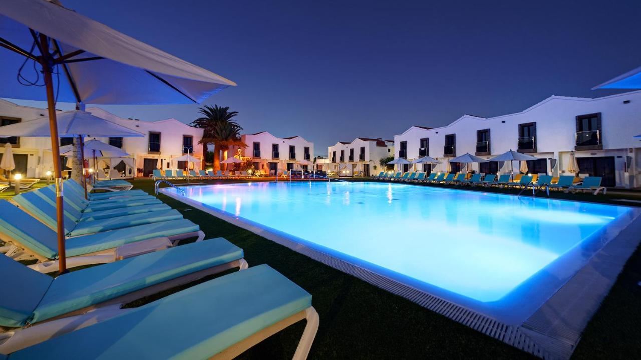 Fbc Fortuny - Adults Only 3*