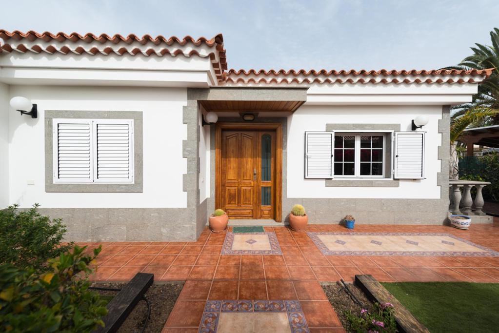 Villa Cosmos Con Gran Piscina Y Jardin Privado *