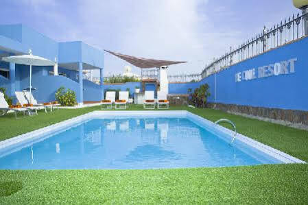 Be Cool - Adults Only 3*
