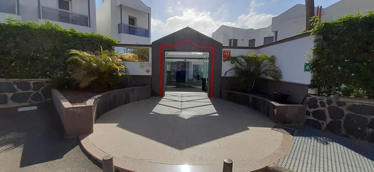 Turbo Club Apartment *