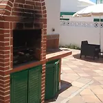 Splendid Bungalow, 300 Meters From The Beach