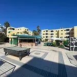 Las Olas Beach