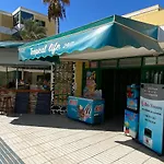 Las Olas Beach