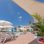 Club Vista Serena