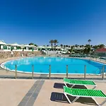Homeforguest Bungalow Vista Golf Con Terraza Y Piscina