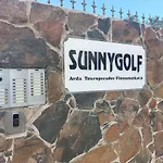 Villa Sunnygolf Luxholidays