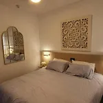 Apartamento Suite Confortable Con Piscina