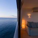 Viewpoint Over The Cliff By Canariasgetaway