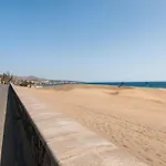 Central Bungalow With Communal Pool In Maspalomas