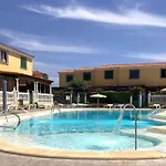 3Etagen-Ferienhaus,beheizter Pool,WLan,Entspannung