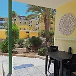 Las Olas Palmeras