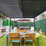 Bungalow Jacuzzi By Calima Homes