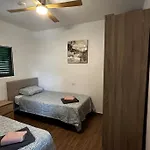 Beach Lovers Home From Home Heated Pool