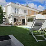 Villa Victoria Las Rocas