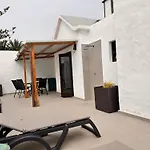 Yumbo Rainbow Homes A