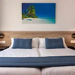 Villa Palm Breeze