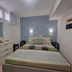 Lapo Apartments Near Yumbo