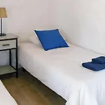 Villa Canary Wave