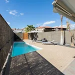 Sunny And Quiet Duplex