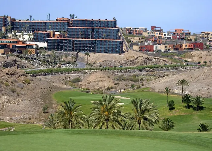 Albatross By Villagrancanaria
