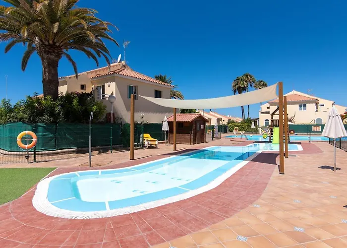 Home2Book Charming & Relaxing Duplex, Pool&Terrace