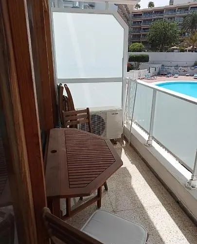 Relax208