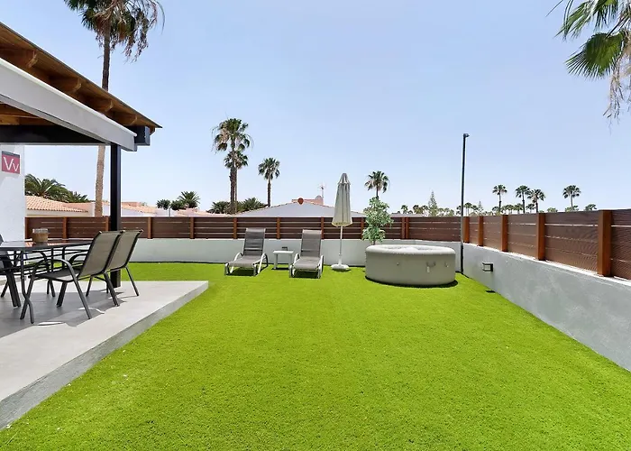 Casa Luna Kingbed And Jacuzzi