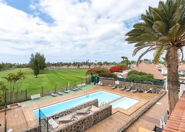 Elegant Bungalow,Views,Swimming Pool,Golf Camp