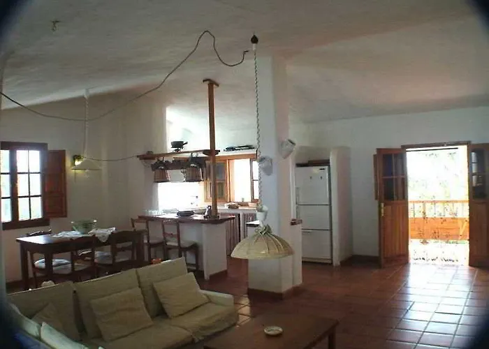 Cho Manuel Residence