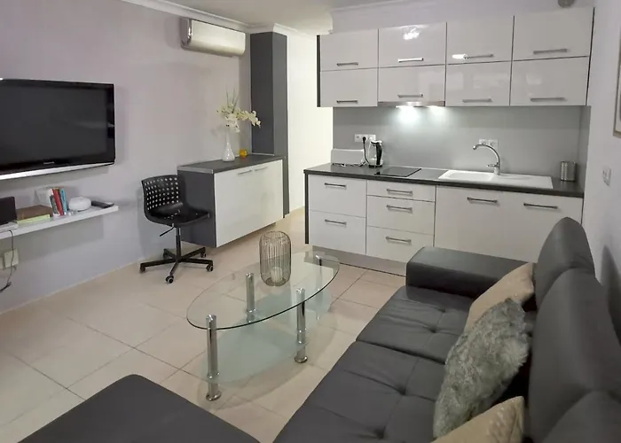 Kasbah 1 Holiday Home By Pride Holiday Rentals