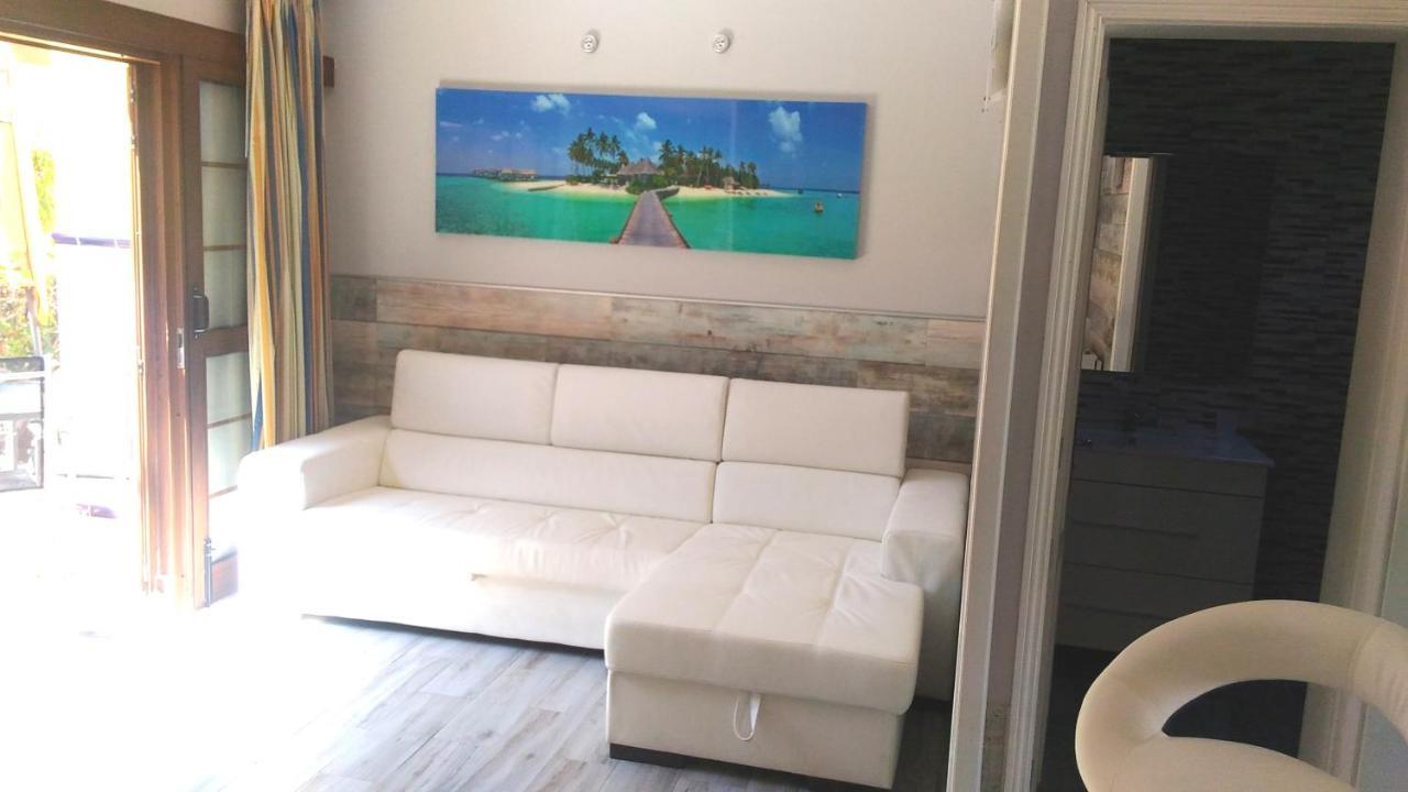 Cosy Aircon Bungalow Chalet