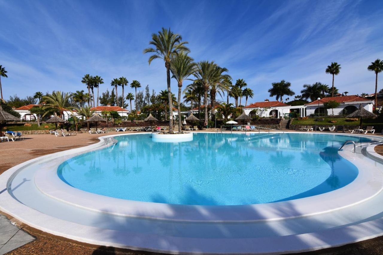 Holiday Parque Golf 9 By Pride Properties Gc Case de vacanță *