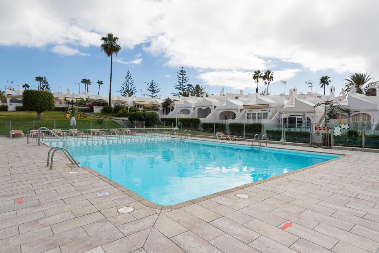 Сasa de vacaciones Spacious 2br Bungalow Private Solarium & Pool