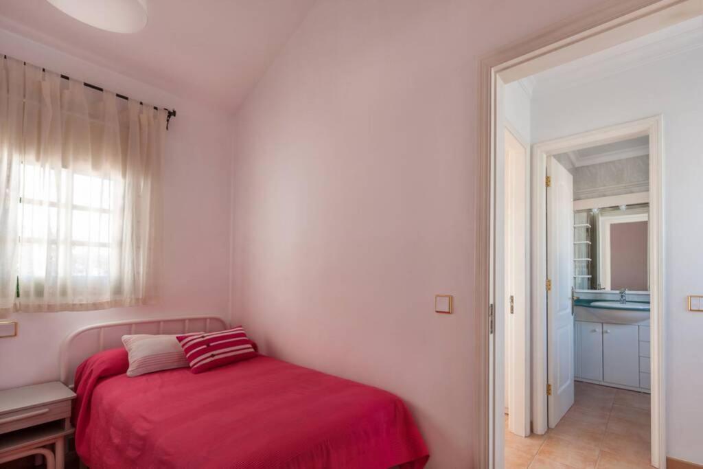 Duplex Con Jardin Y Buenas Vistas *