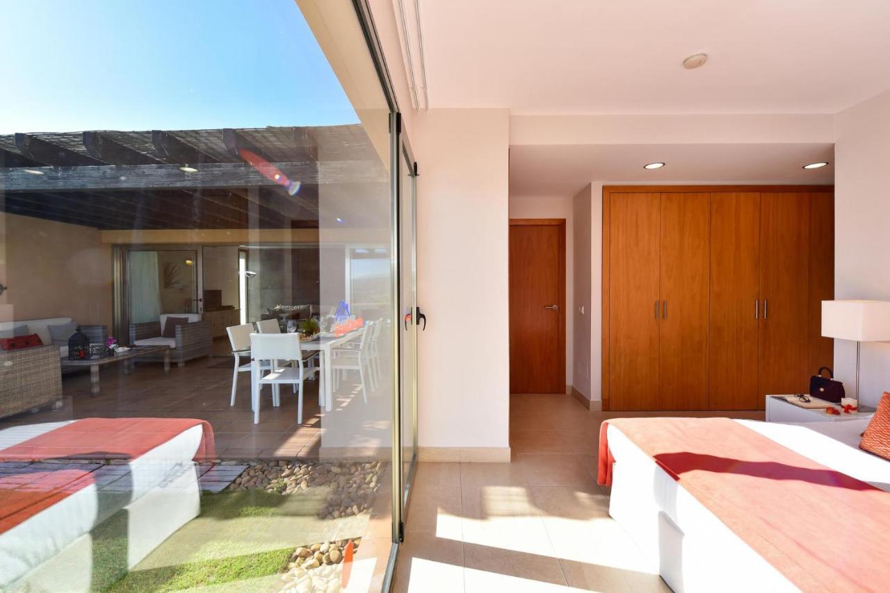 Sunshine By Villagrancanaria