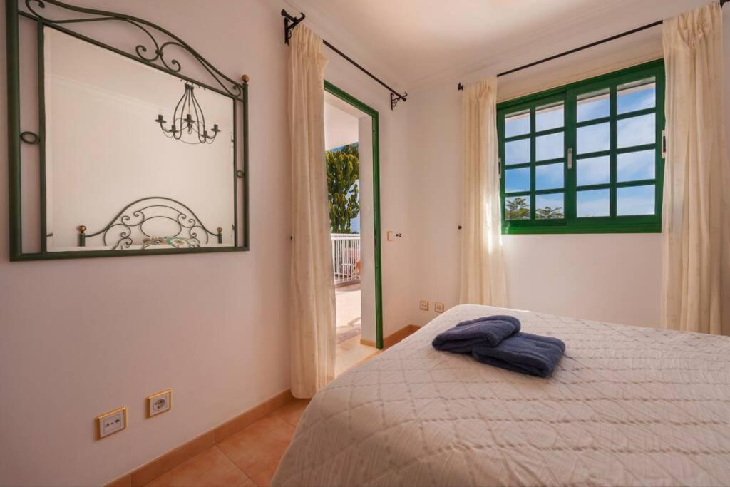 Duplex Con Jardin Y Buenas Vistas *