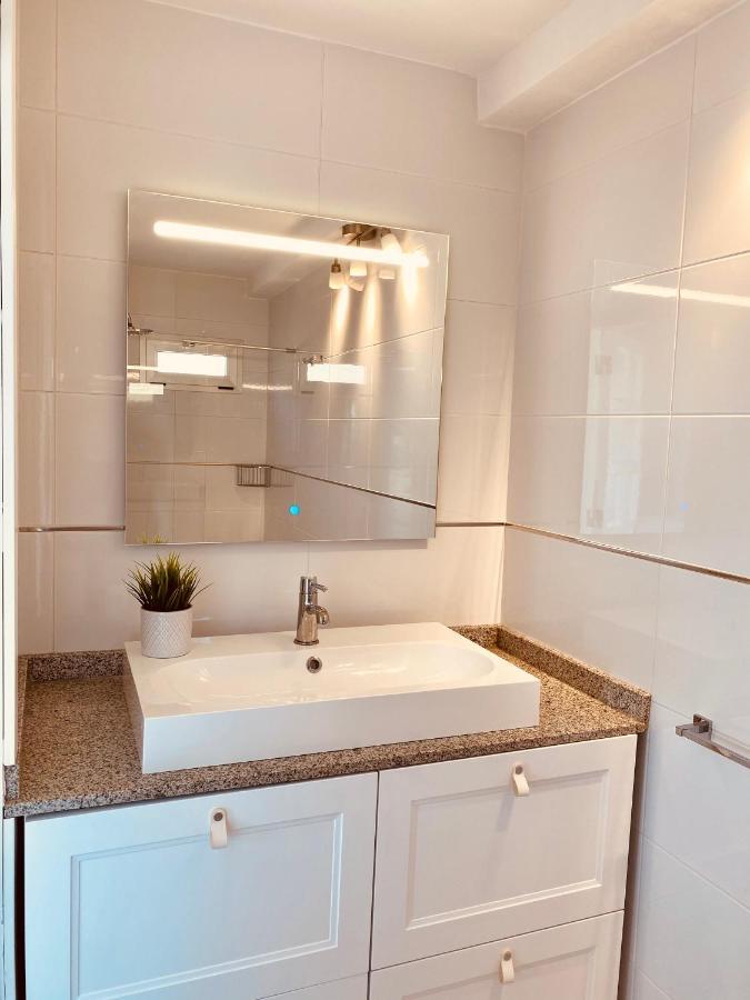 Apartment Exclusive With Stunning Sea Views By 75steps