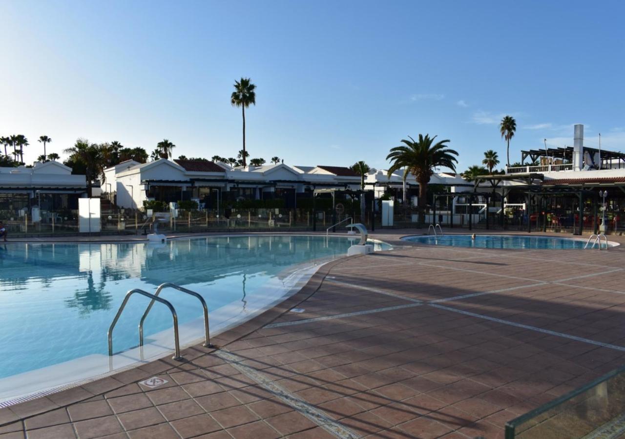 Maspalomas Lago Industrial Style Apartment