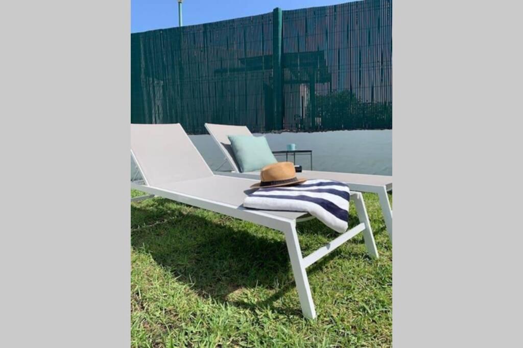 Renovated 2 Bedroom Bungalow In Playa Del Ingles *