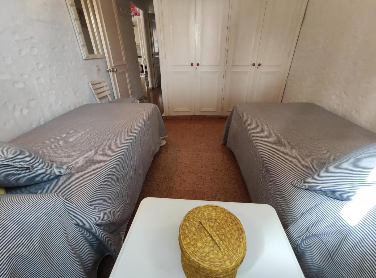 Holiday home Lovely 2 Bedroom With Parking