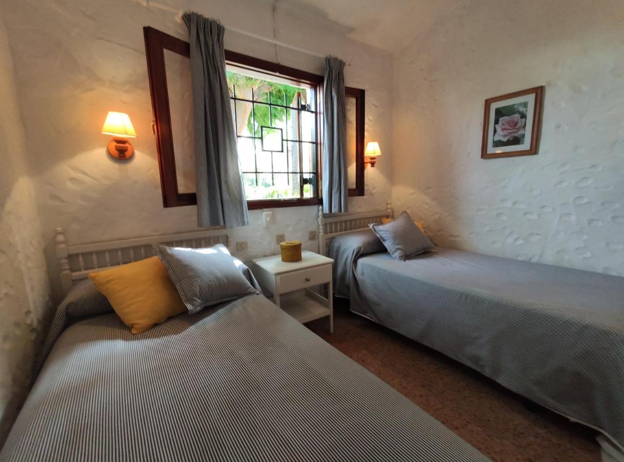 Holiday home Lovely 2 Bedroom With Parking