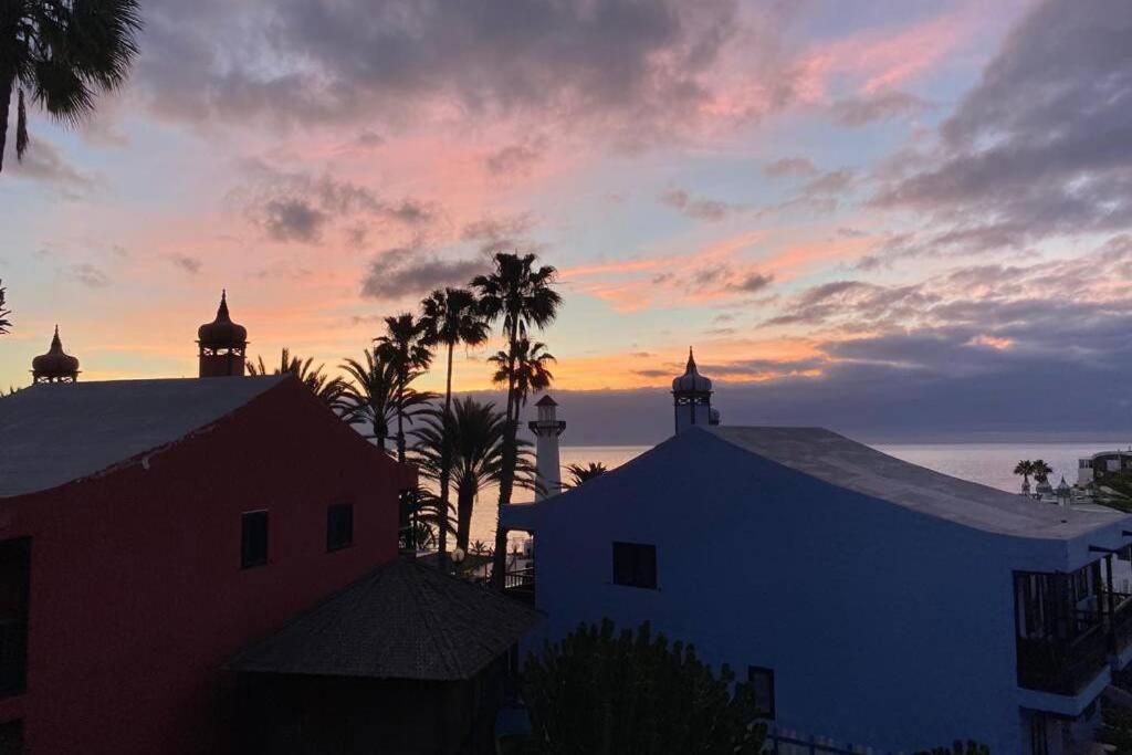 Pharus: Retro * Maspalomas (Gran Canaria)
