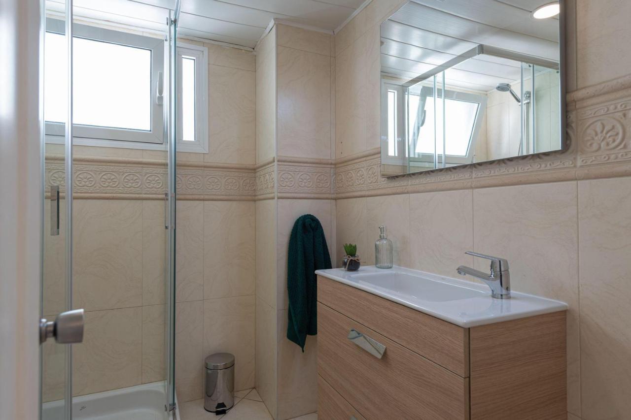 Zweistoeckiges-penthouse-mit-privater-dachterrasse Apartment
