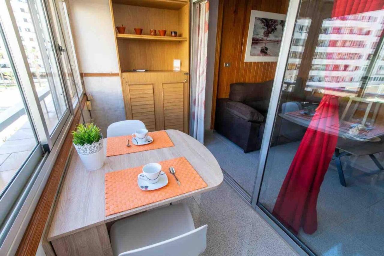 Apartment Beautiful 2-bed In Maspalomas Near Yumbo Maspalomas (Gran Canaria)