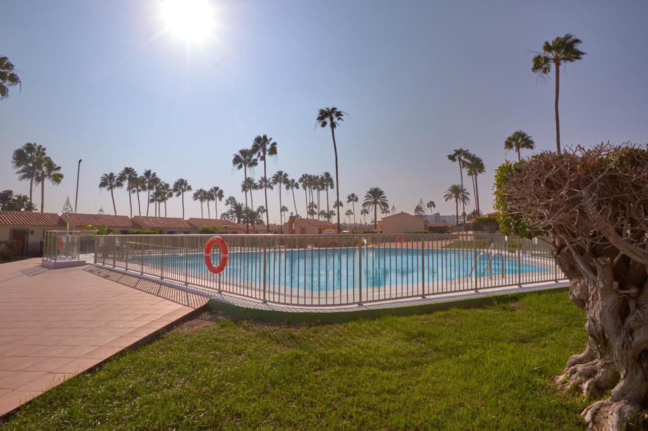 Santa Fe Con Gran Terraza * Maspalomas (Gran Canaria)