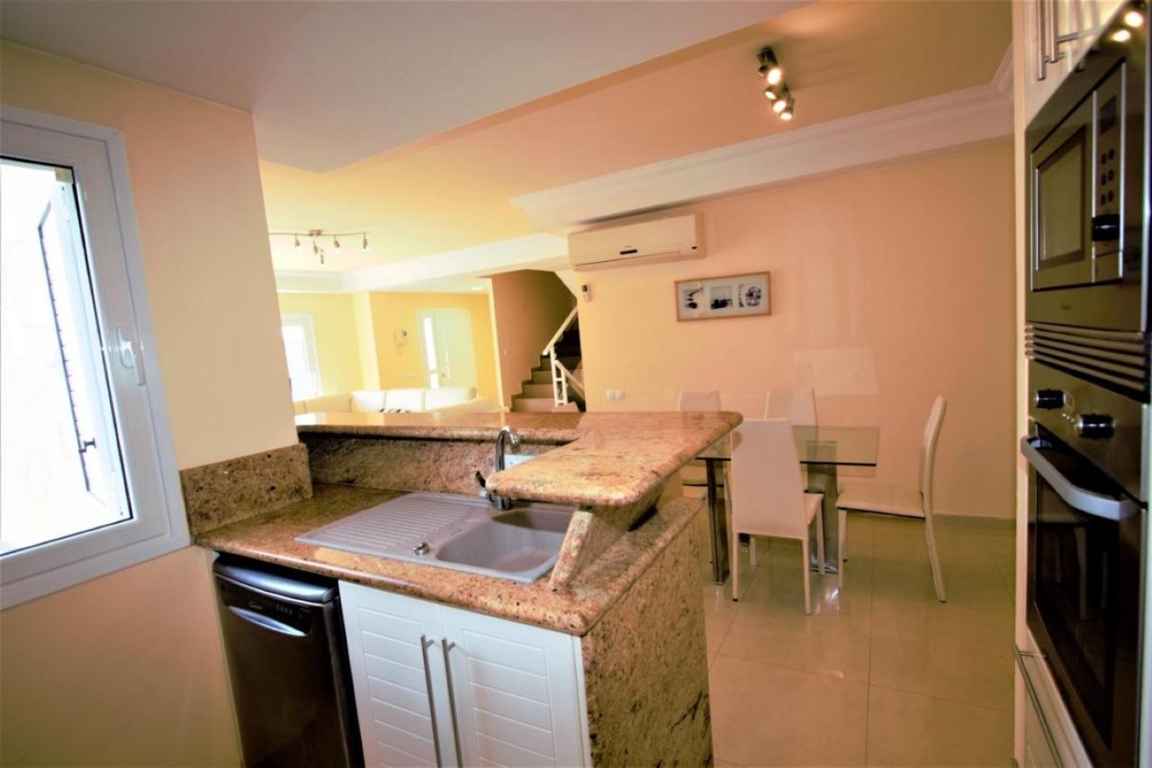 Lovisi Villa