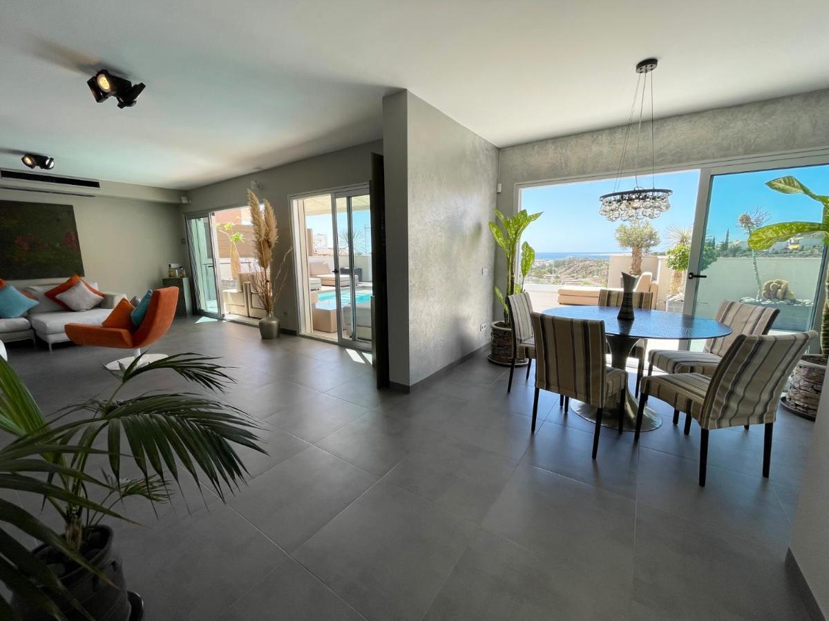 Luxury Morelli With Seaview & Heated Pool *