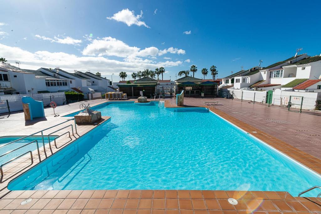Deluxe Duplex Private Parking Apartment *