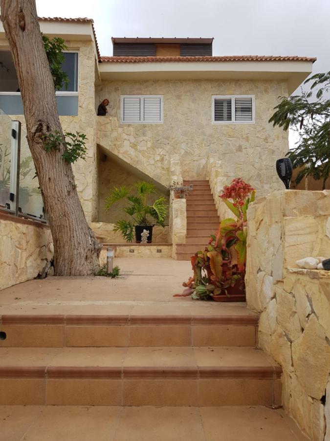 Montana Luna House With Gasthof *