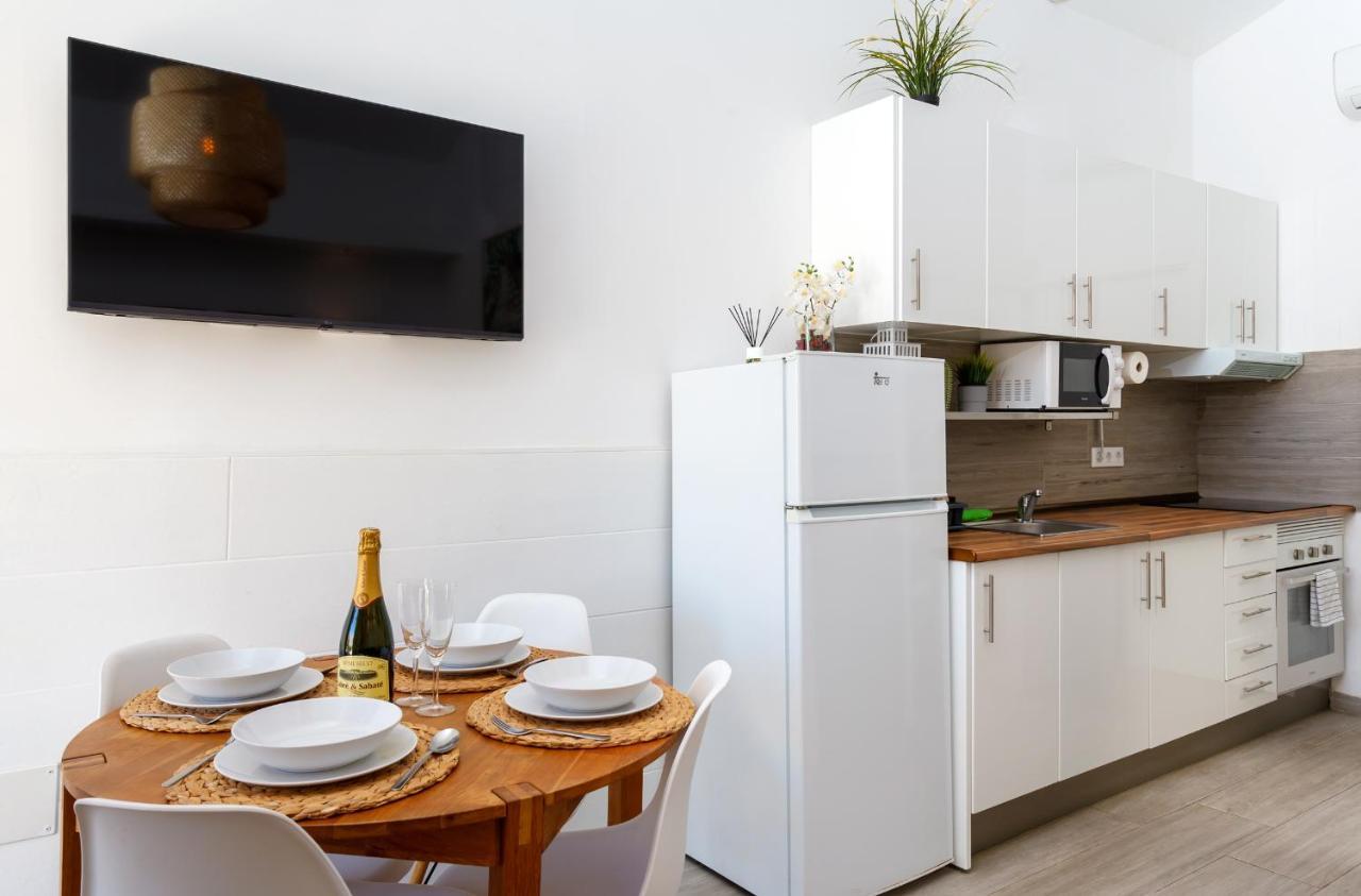 Relaxing Retreat In Maspalomas - Fully Renovated Apartment